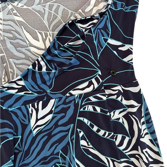 Maggy London Wrapped Around Belted Tie on the Side Size 8 - Picture 12 of 17